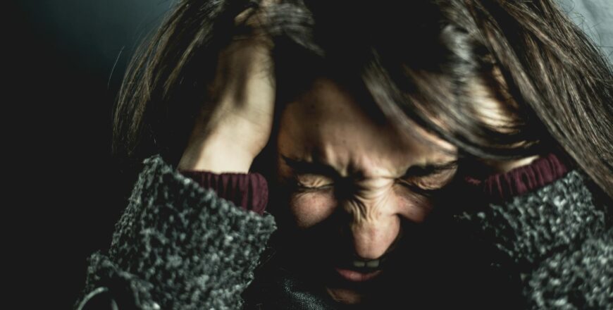 Factores de riesgo psicosocial, violencia y estrés laboral.jpg