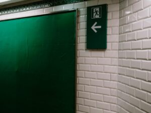 Senalización, rutas de evacuación, simulacros y cultura de autoprotección.jpg